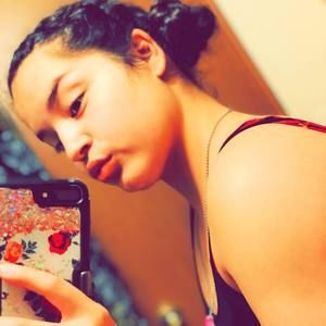 Meet your Posher, Evy